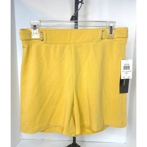 NWT, Retrology Celadon Womens Yellow High Waisted Stretch shorts Size M